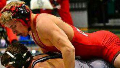 Are many wrestlers secretly gay
