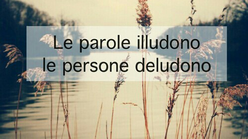La foglia dalloro per candeggiare della persona